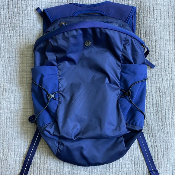 Lululemon Run All Day Backpack II Blueberry Jam - Picture 5 of 15
